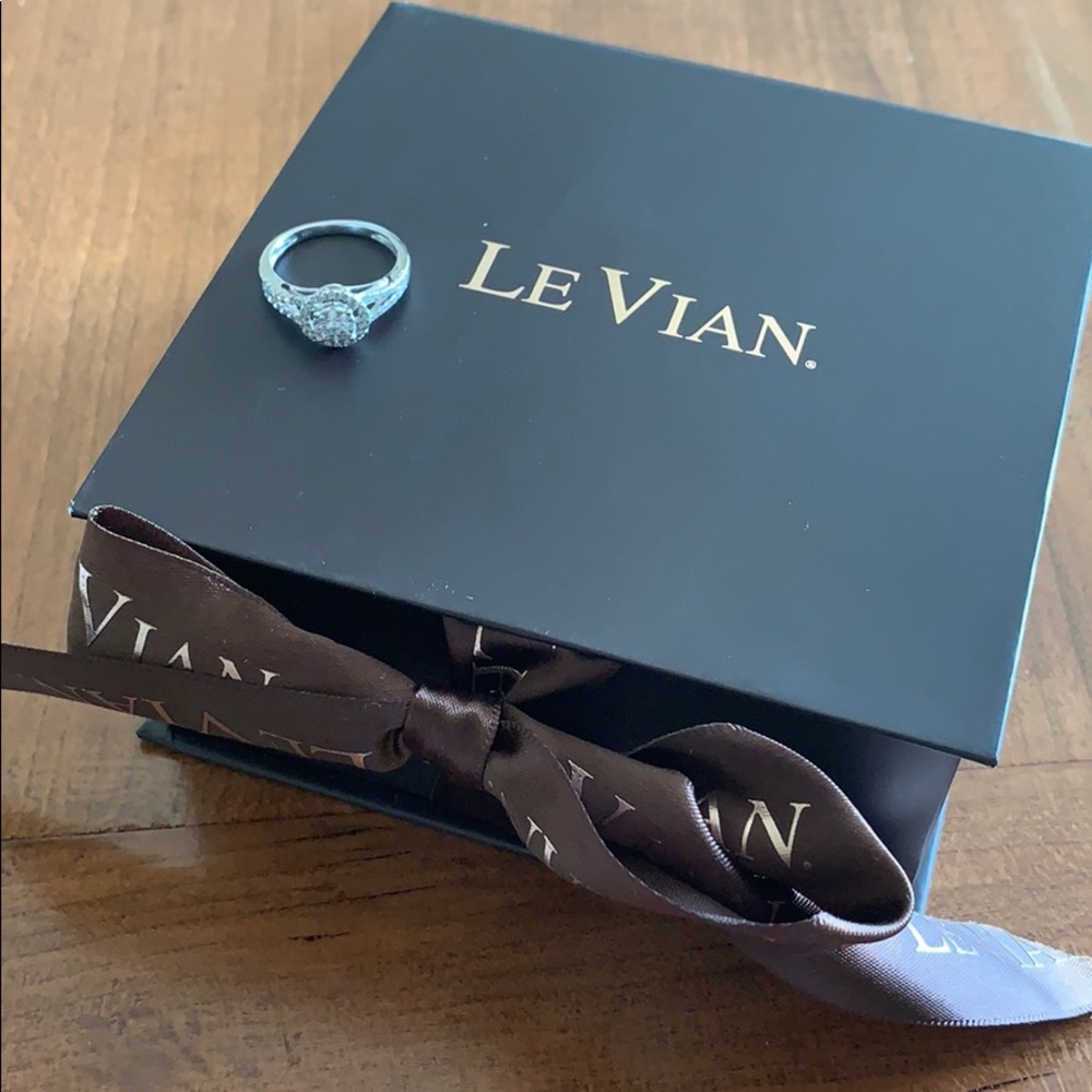 LeVian 14k white gold .5tw ring, NWOT